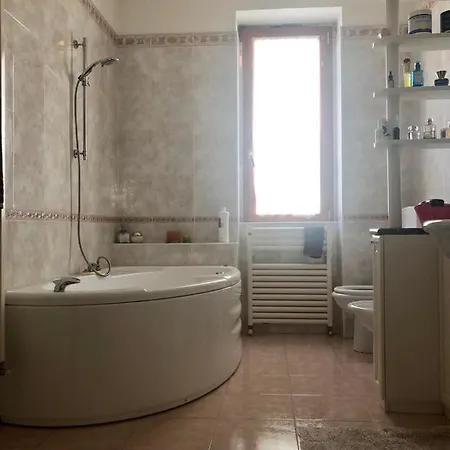 Apartment Milvia Lezzeno